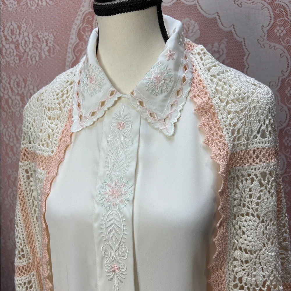 Romantic Heirloom Scarf Shawl - Picture 6 of 8